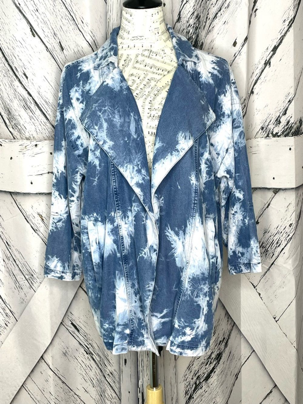 Alyson Parker Bleached Dye Denim Jacket with Pockets Open Front S